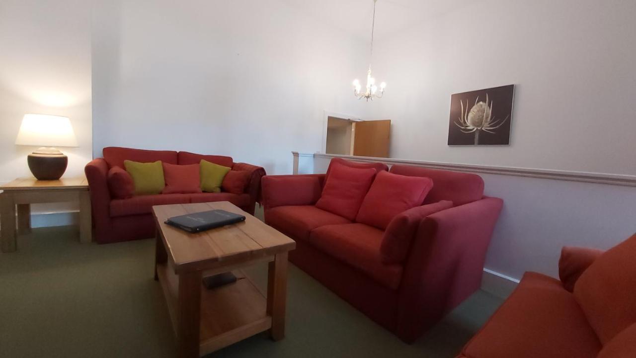 פורט אוגוסטוס Old School Apartments Highland Club מראה חיצוני תמונה